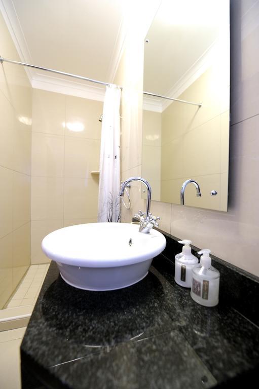 Bed & Breakfast Beachwalk - #solar Energy #no Loadshedding 4*